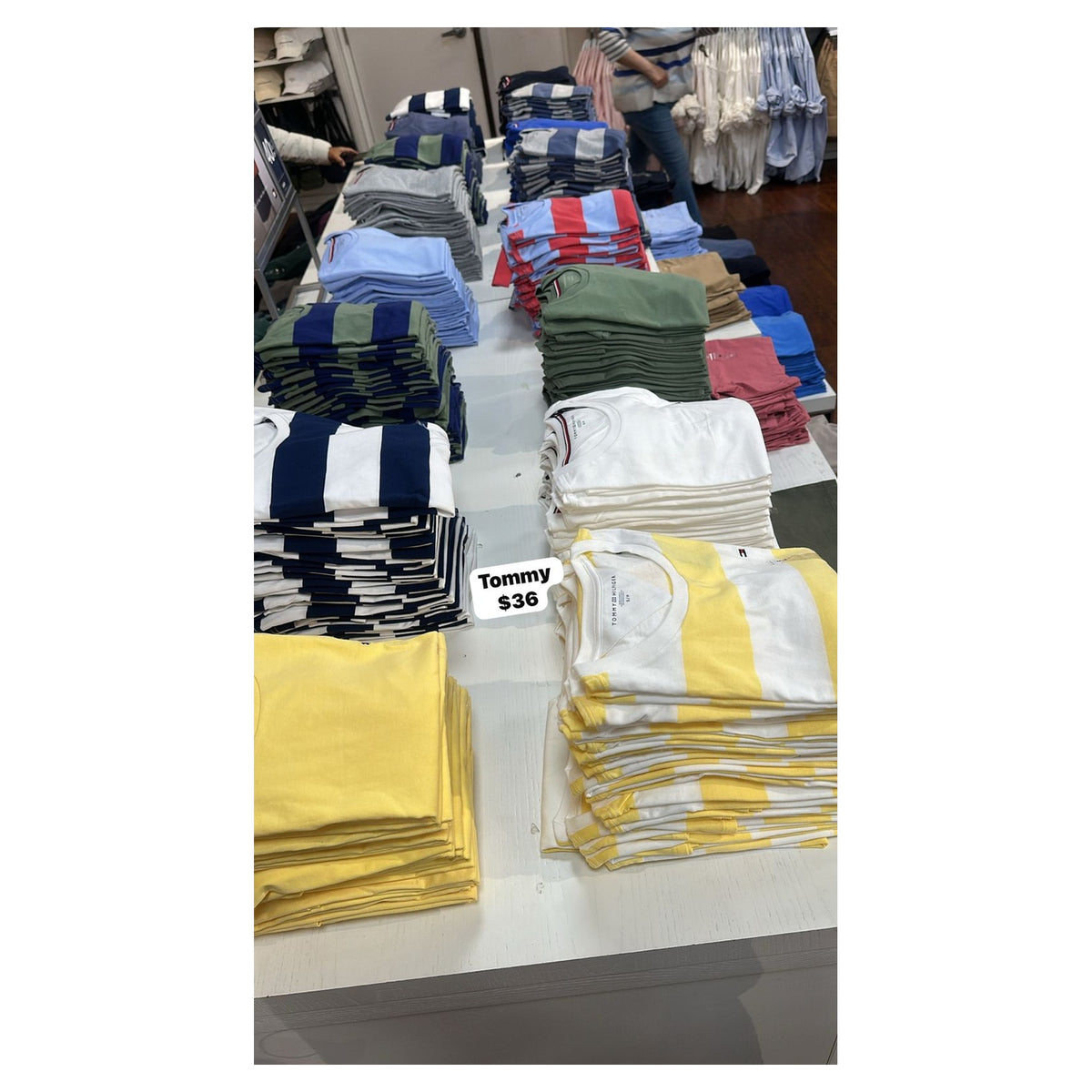Camisetas Tommy Hilfiger para hombre - colección básica