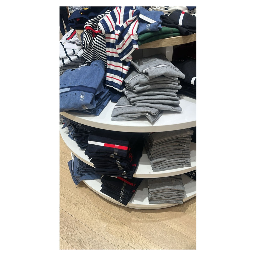 Camisetas Tommy Hilfiger para hombre - diseños surtidos