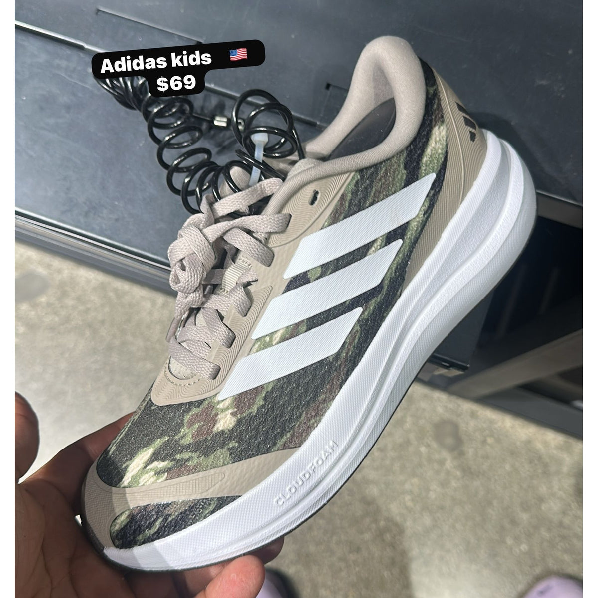 Zapatos Adidas para niños - modelo 098