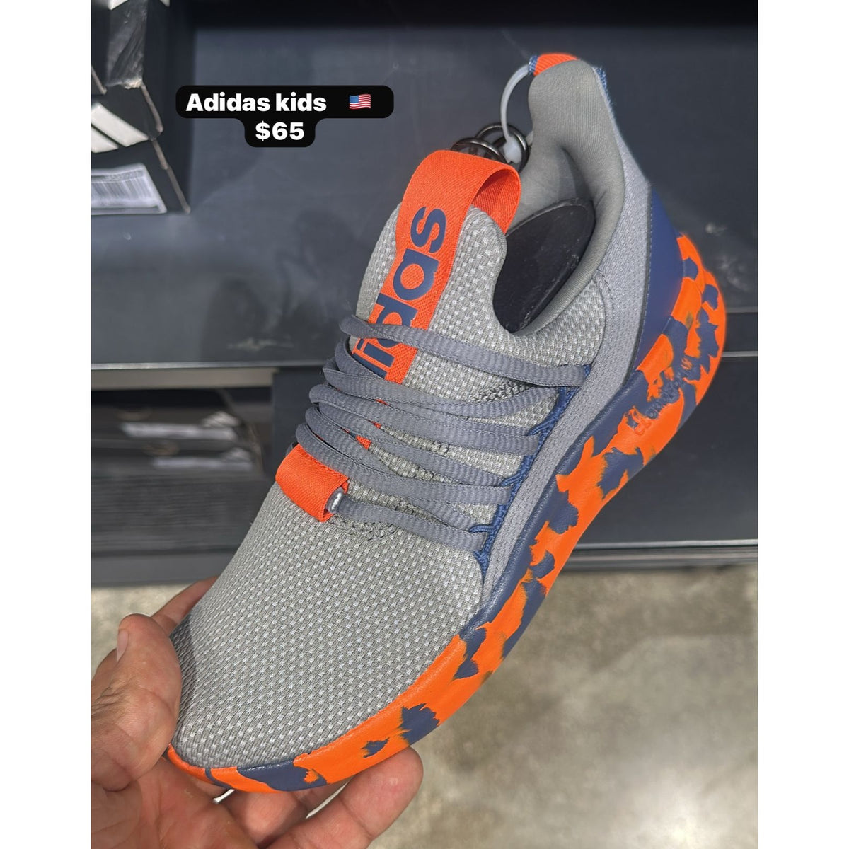 Zapatos Adidas para niños - modelo 106