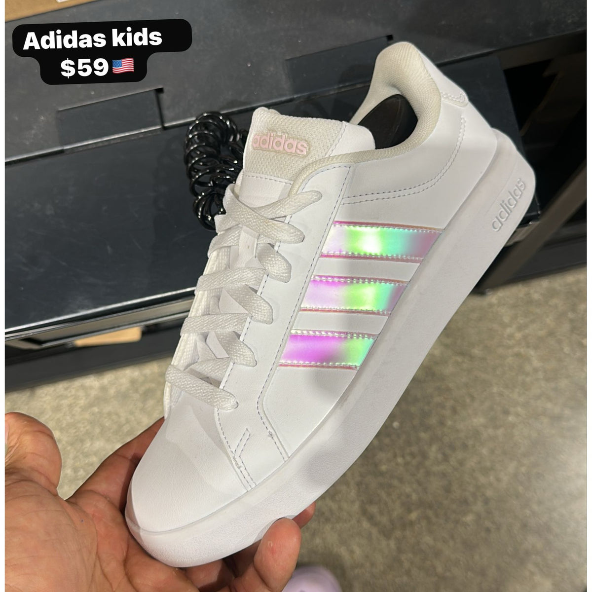 Zapatos Adidas para niños - modelo 123