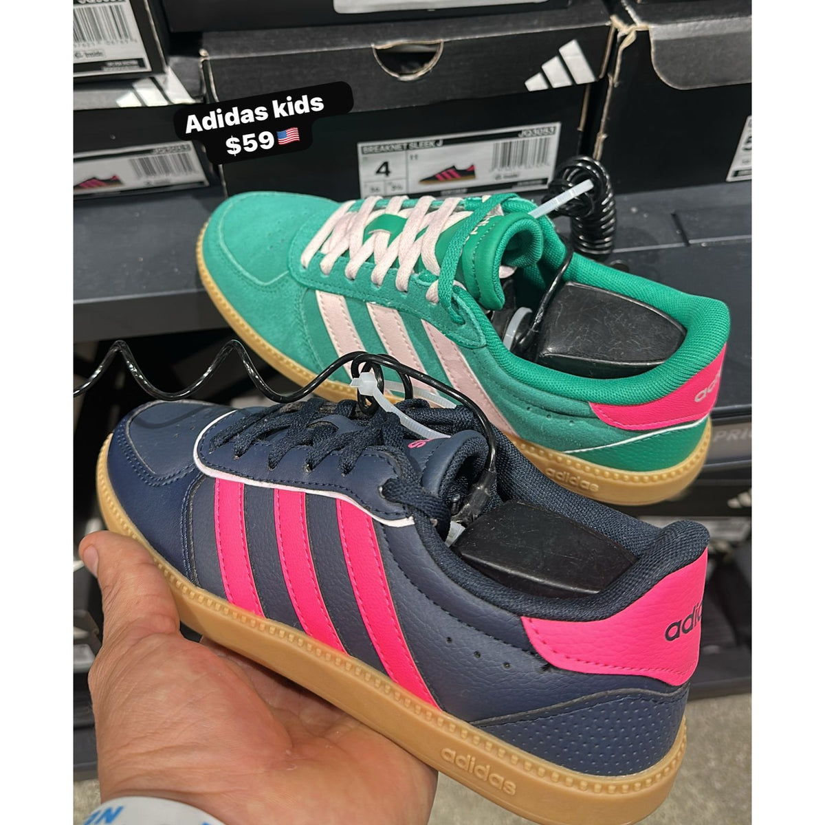 Zapatos Adidas para niños - modelo 124
