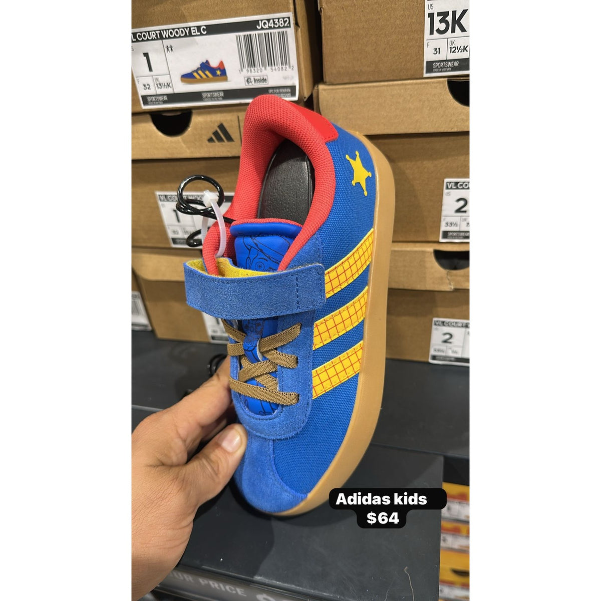 Zapatos Adidas para niños - diseño Toy Story