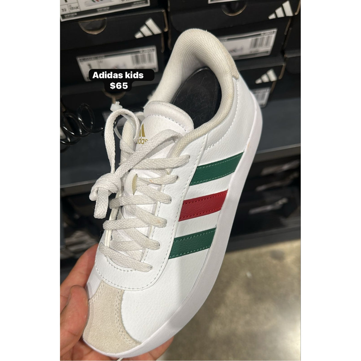 Zapatos Adidas para niños - modelo 137